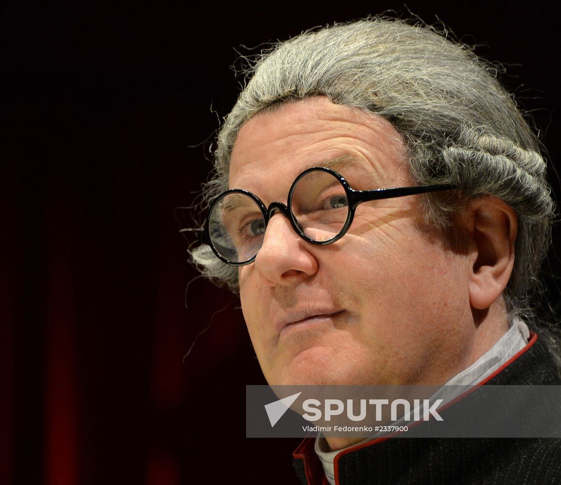 Run-through of "Kant" show at Mayakovsky Theater