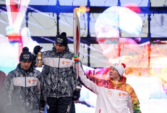 Sochi 2014 Olympic torch relay. Kamensk-Uralsky