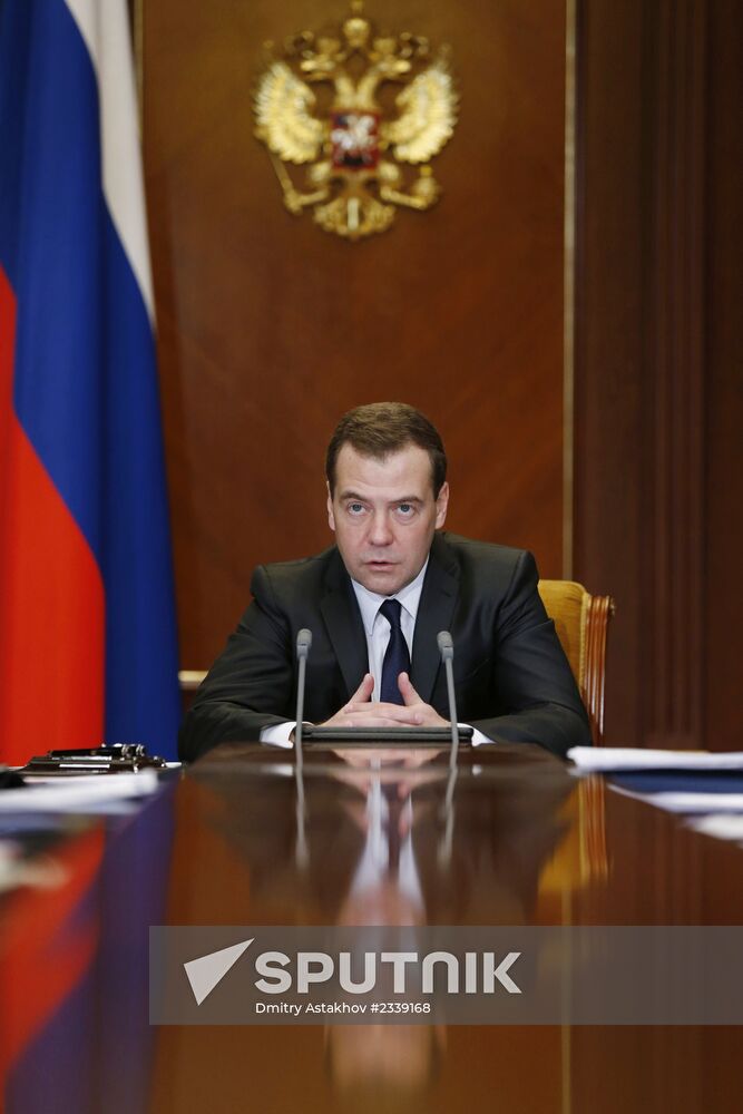 Dmitry Medvedev holds meeting