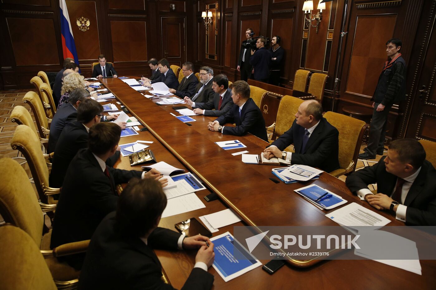 Dmitry Medvedev holds meeting