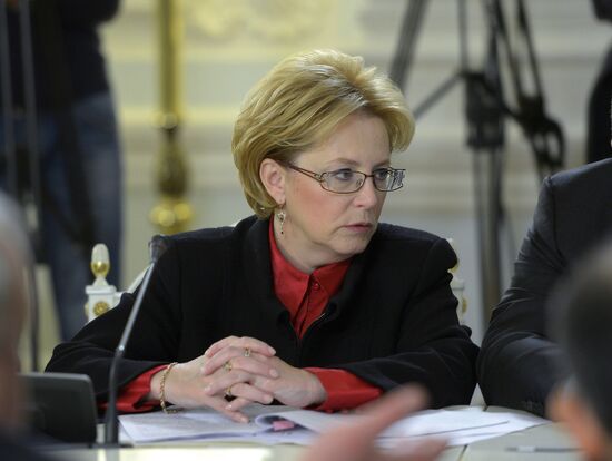 Dmitry Medvedev holds meeting of North Caucasus Commission