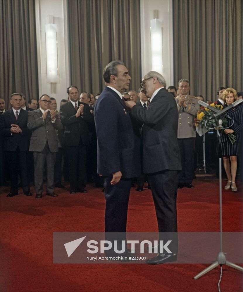 Leonid Brezhnev and Erich Honecker