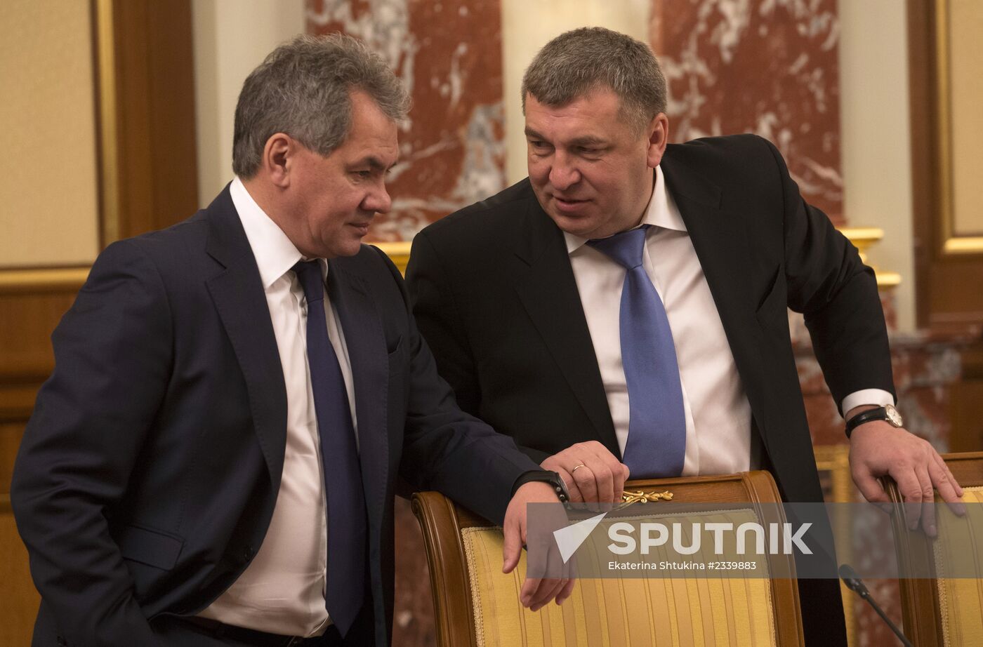 Dmitry Medvedev holds Government meeting