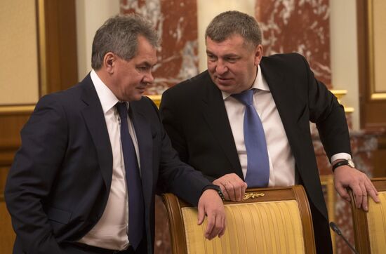 Dmitry Medvedev holds Government meeting