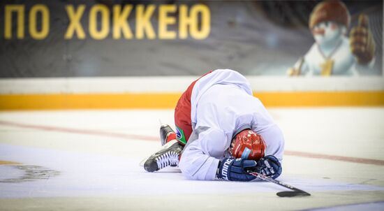 Ice hockey. Channel One Cup. Training session