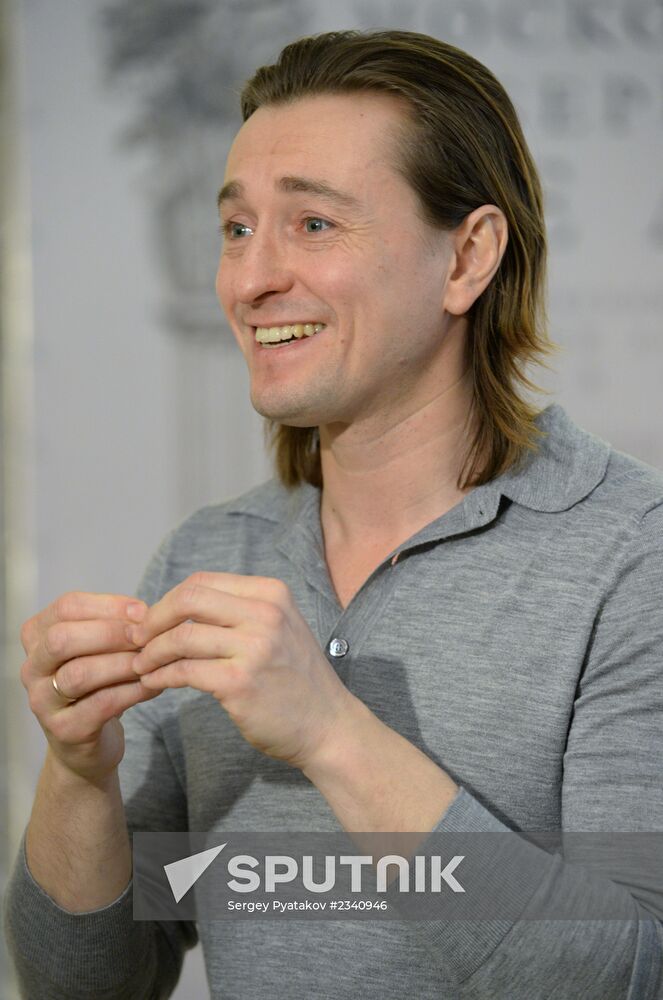 Dress rehearsal of "A Scythe Against a Stone" in Moscow Gubernia Theater