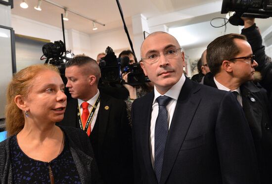 Mikhail Khodorkovsky holds news conference in Berlin