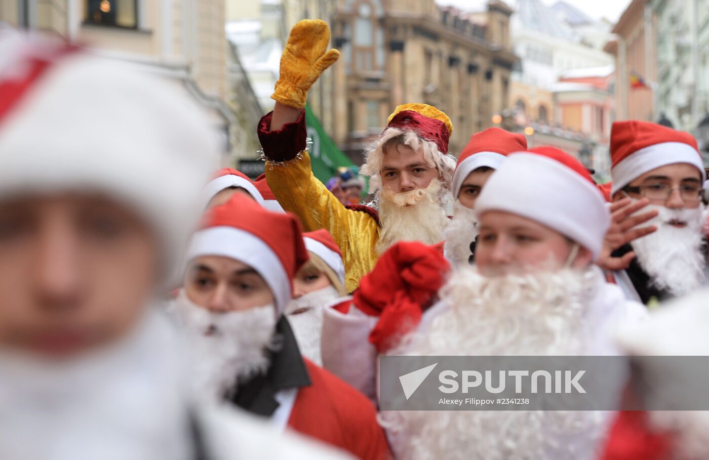 Procession of Ded Moroz's in Moscow