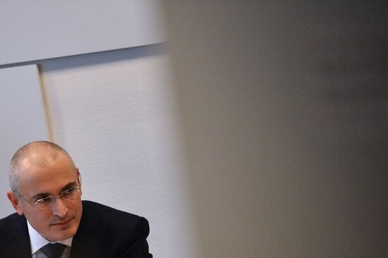 Mikhail Khodorkovsky holds news conference in Berlin