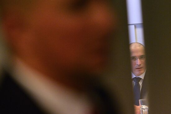 Mikhail Khodorkovsky holds news conference in Berlin