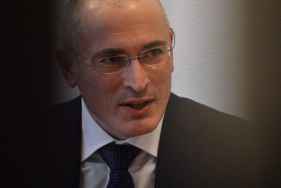 Mikhail Khodorkovsky holds news conference in Berlin