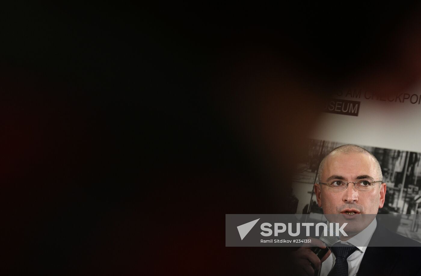 Mikhail Khodorkovsky holds news conference in Berlin