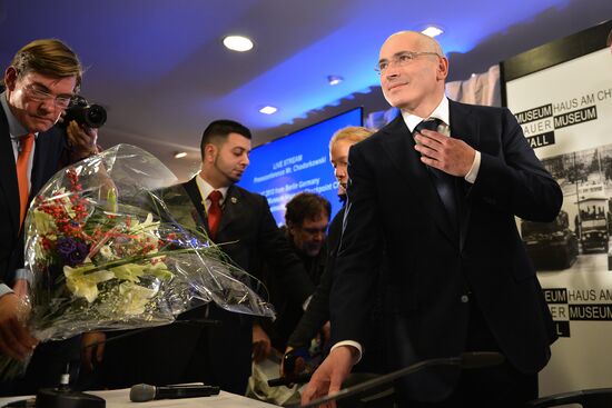 Mikhail Khodorkovsky holds news conference in Berlin