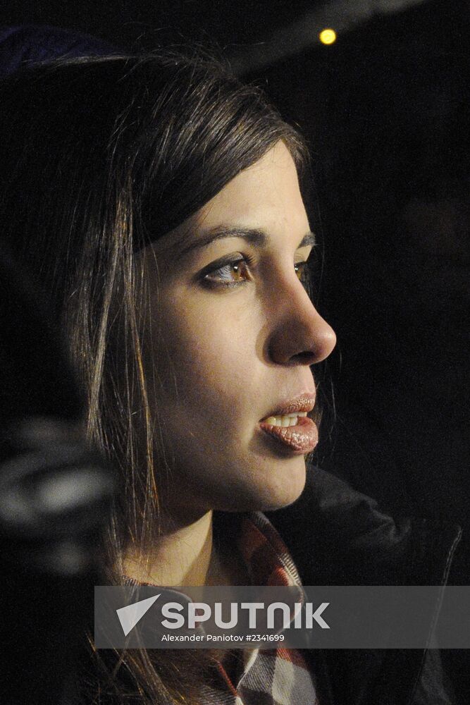 Pussy Riot's Nadezhda Tolokonnikova released from prison