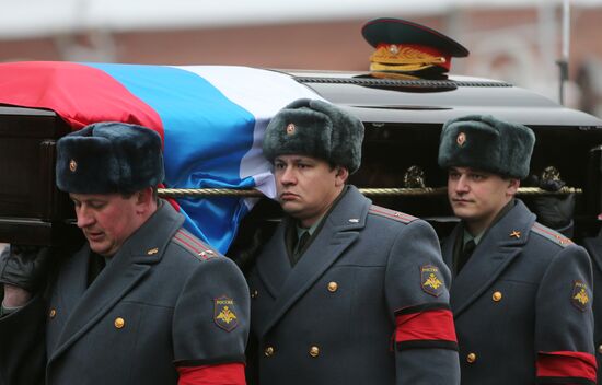 Memorial service for Mikhail Kalashnikov in Izhevsk