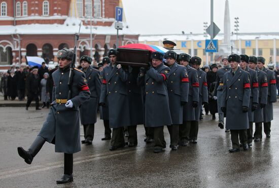 Memorial service for Mikhail Kalashnikov in Izhevsk