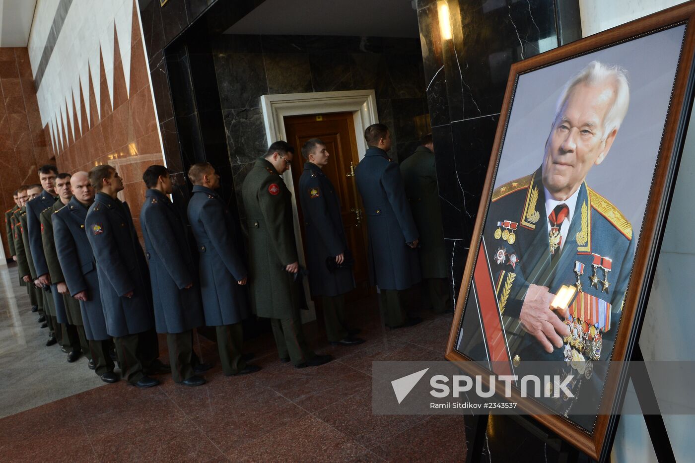 Mikhail Kalashnikov's funeral