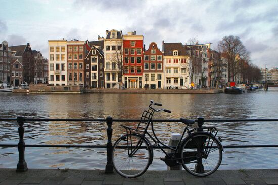 World Cities. Amsterdam