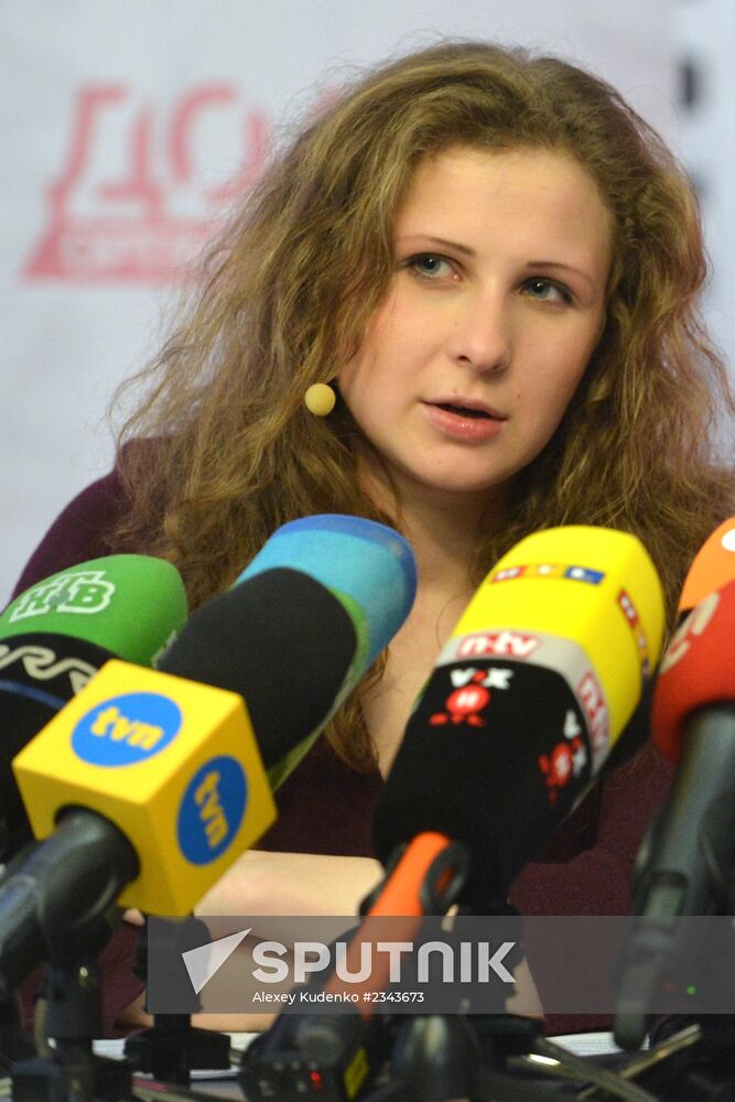 News conference with Maria Alyokhina and Nadezhda Tolokonnikova