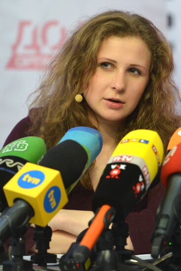News conference with Maria Alyokhina and Nadezhda Tolokonnikova
