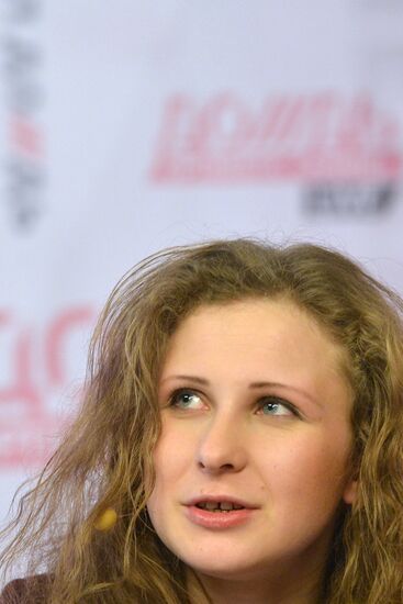 News conference with Maria Alyokhina and Nadezhda Tolokonnikova