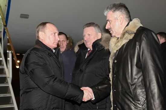 Vladimir Putin arrives in Khabarovsk