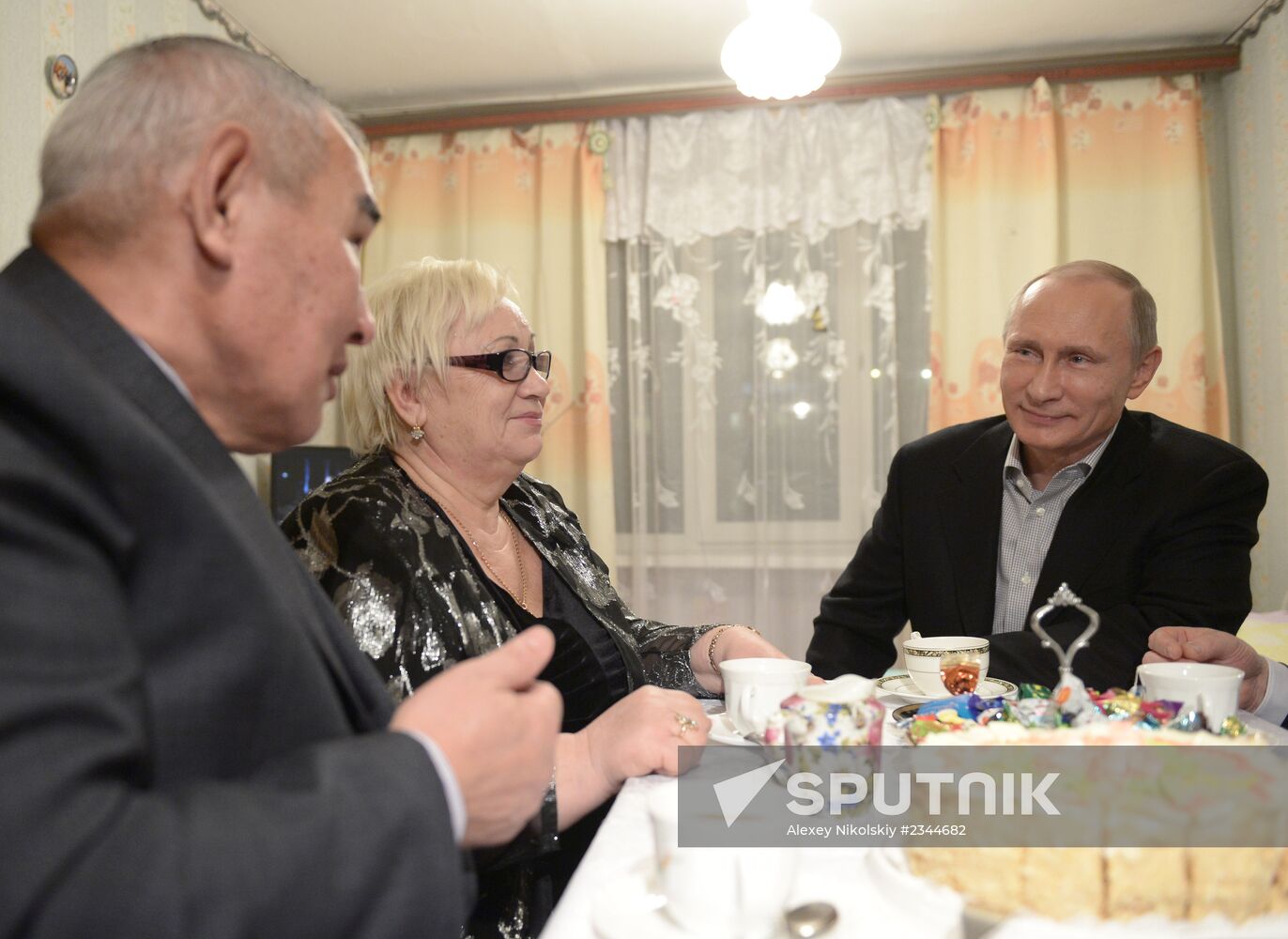Vladimir Putin arrives in Khabarovsk