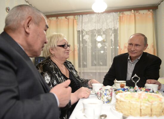 Vladimir Putin arrives in Khabarovsk