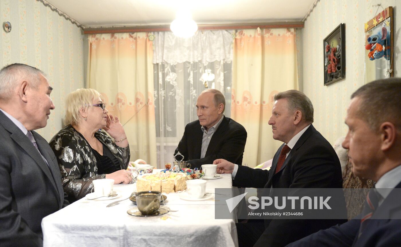 Vladimir Putin arrives in Khabarovsk