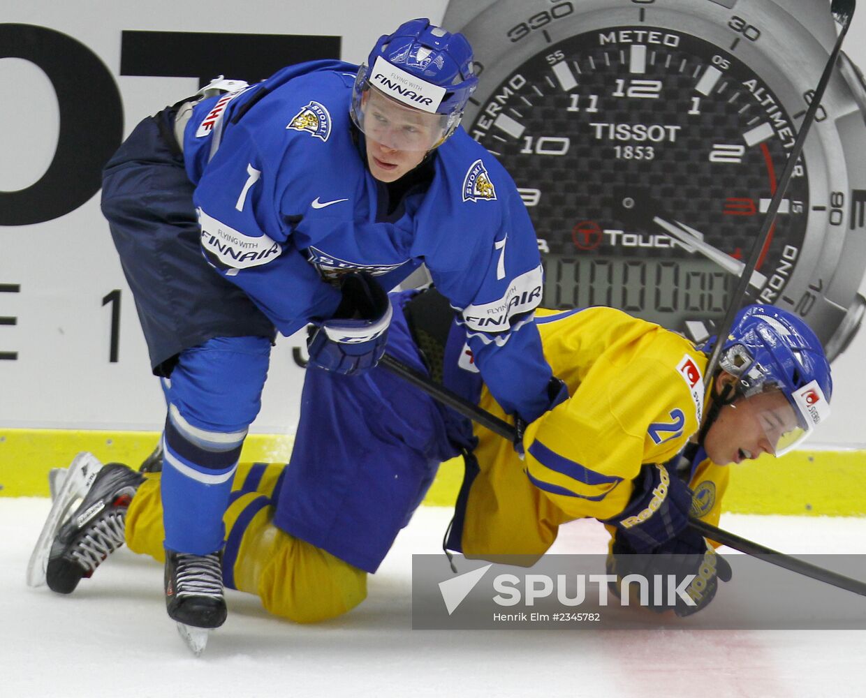 Hockey World Youth Championships. Finals. Sweden vs. Finland