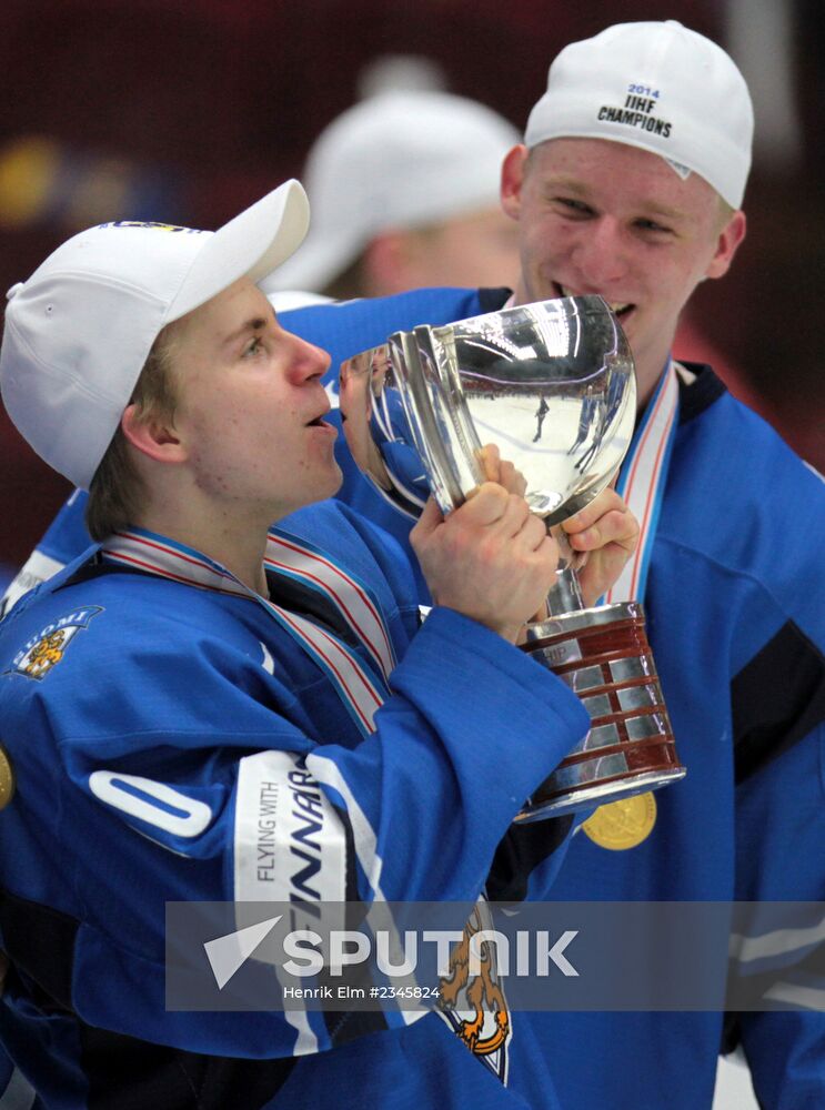 2014 IIHF World Junior Championship Finals: Sweden vs. Finland