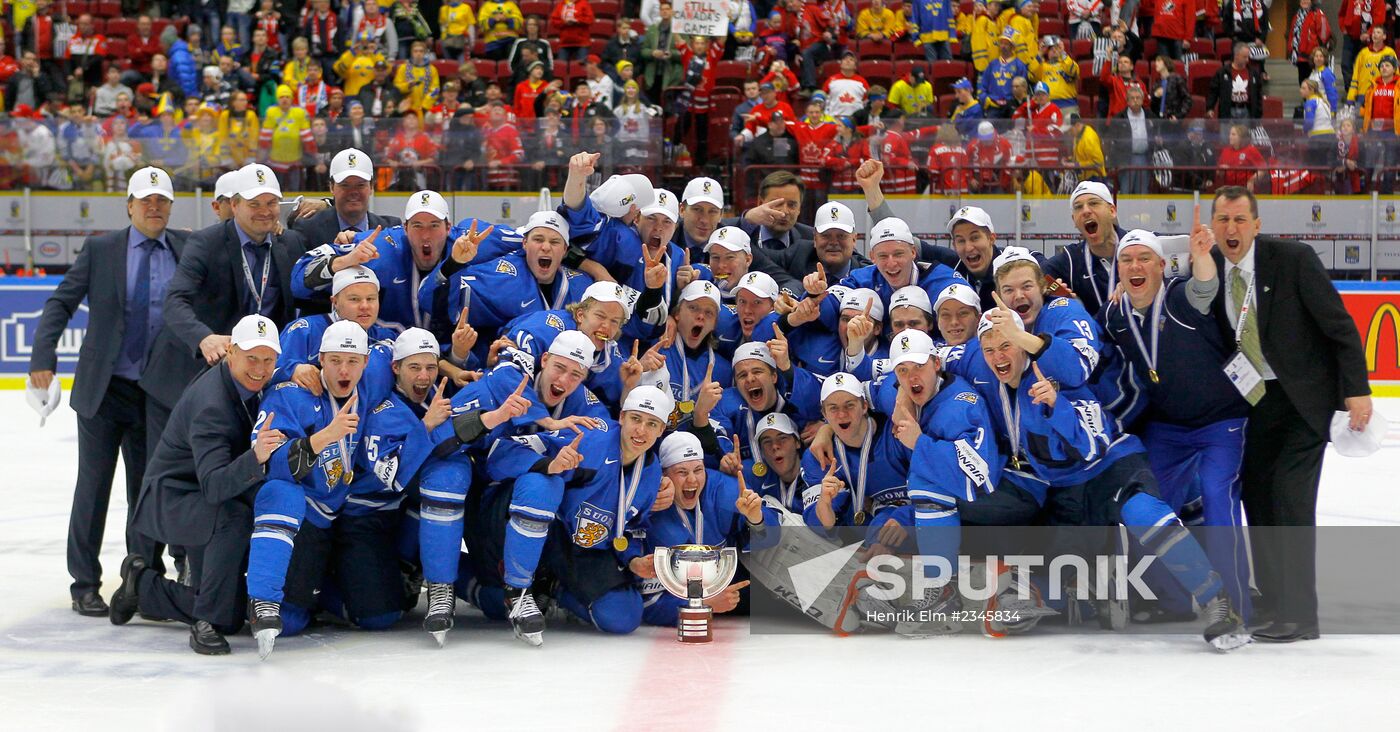 2014 IIHF World Junior Championship Finals: Sweden vs. Finland