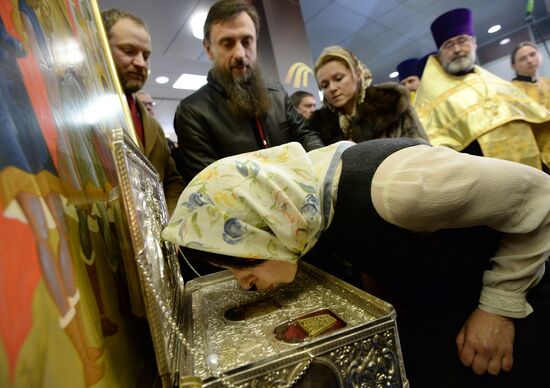 Gifts of the Magi relic brought to Moscow for first time
