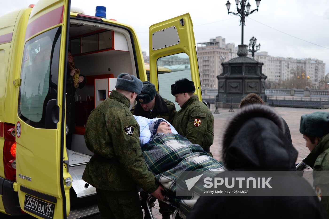 General Anatoly Romanov visits Christ the Savior Church