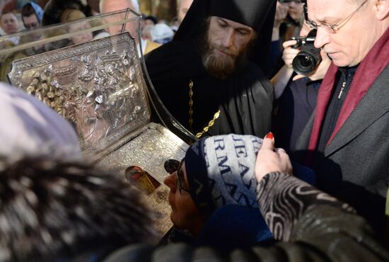 General Anatoly Romanov visits Christ the Savior Church