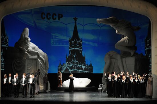 Epiphany Festival opens at New Opera theater