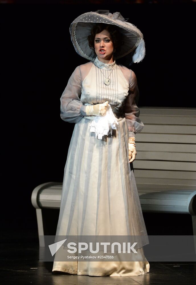 Epiphany Festival opens at New Opera theater