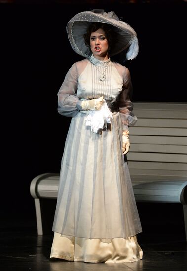 Epiphany Festival opens at New Opera theater