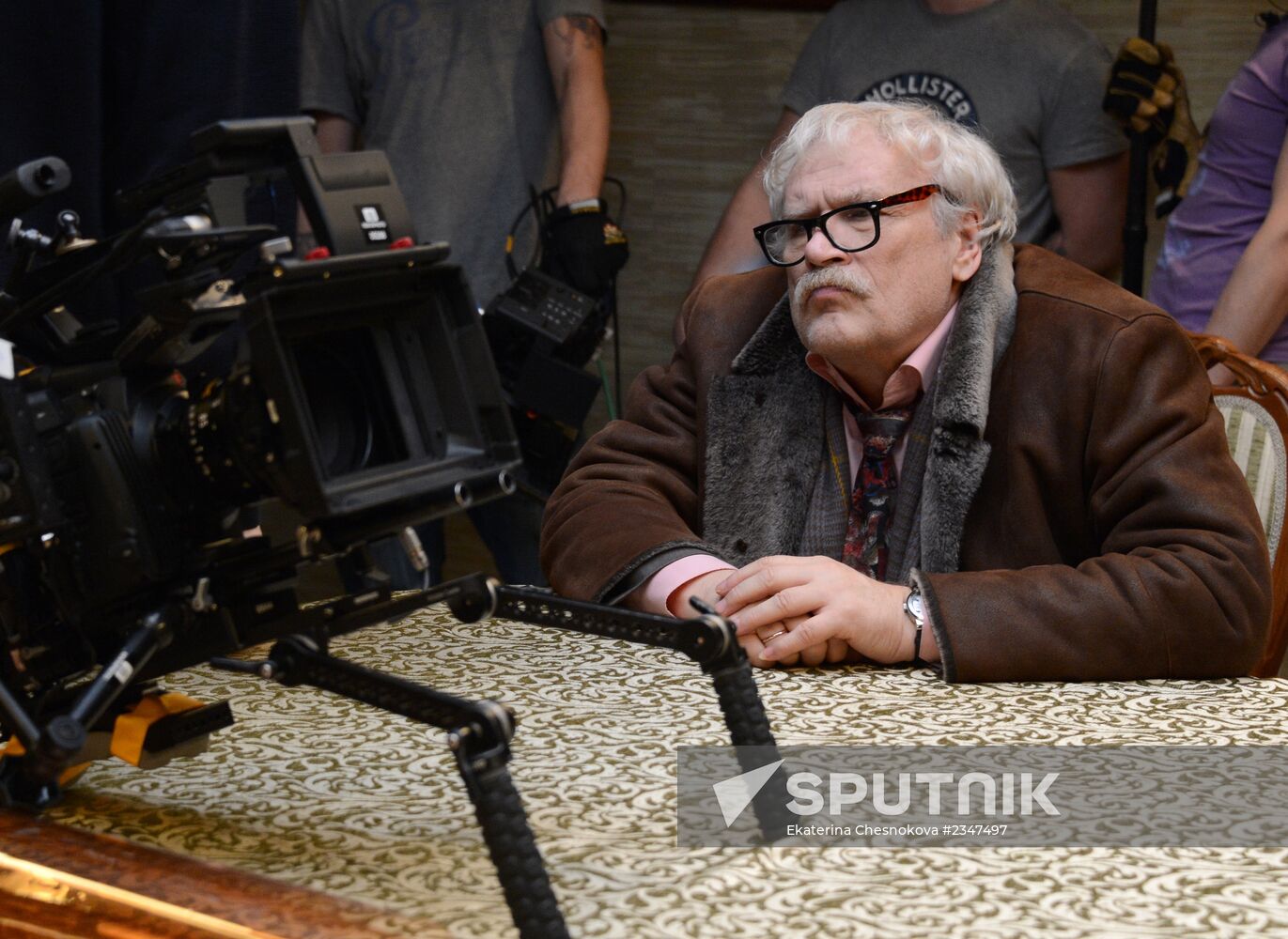 Actors on set of Yury Bykov's film The Fool