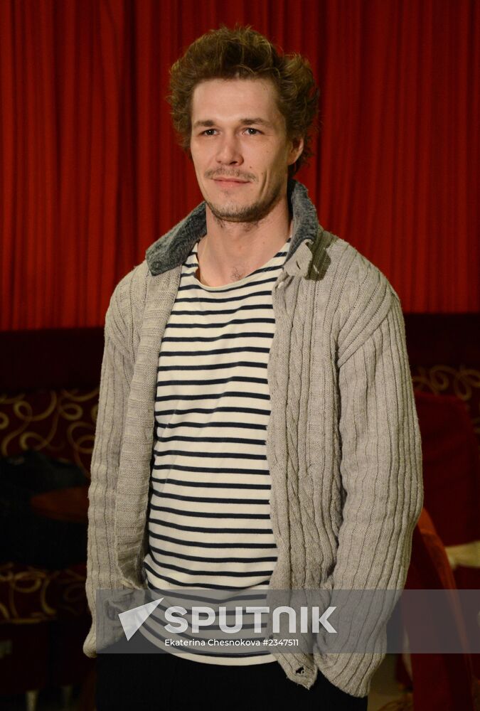 Actors on set of Yury Bykov's film The Fool