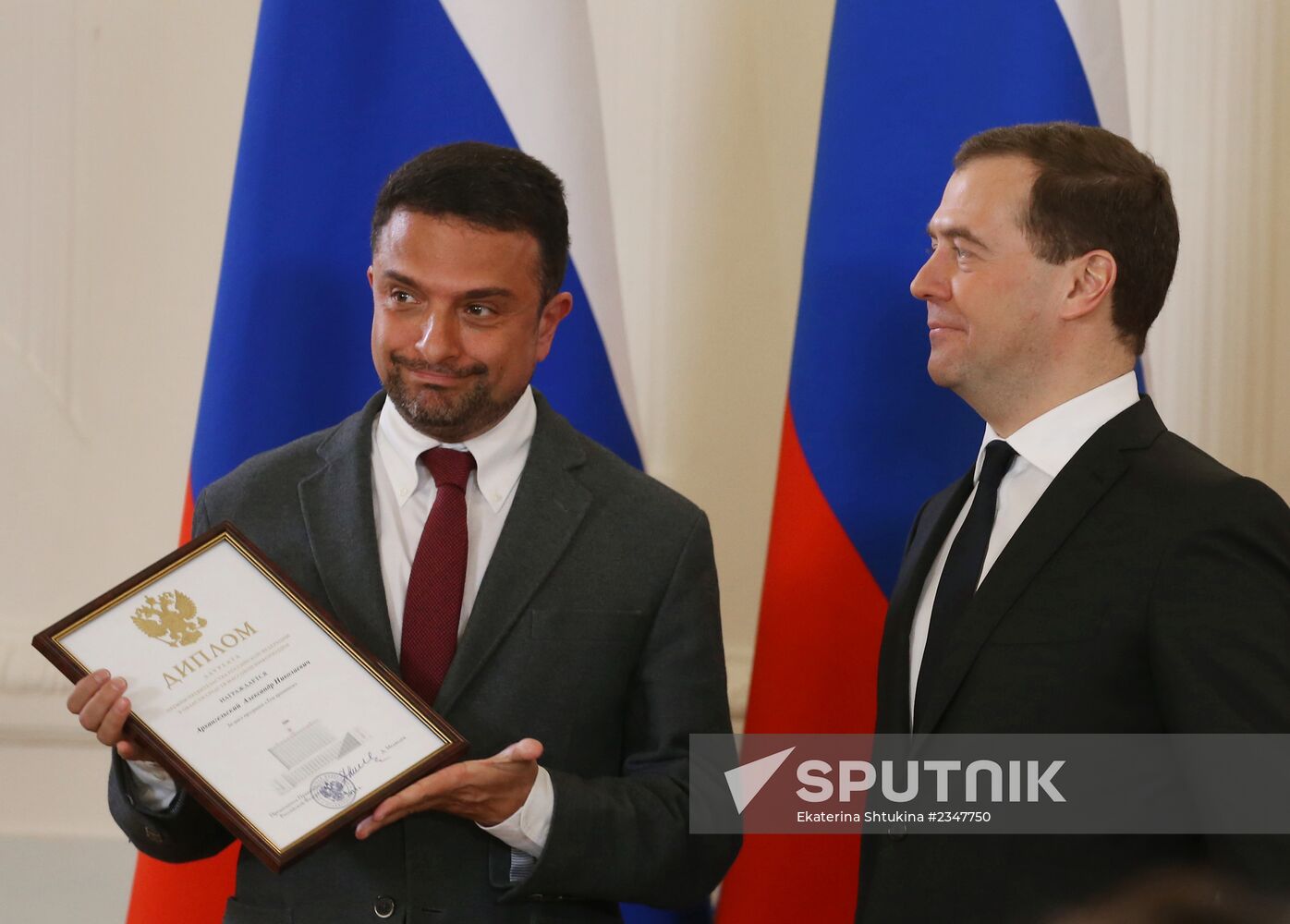 D.Medvedev presents diplomas to laureates of government prize in mass media