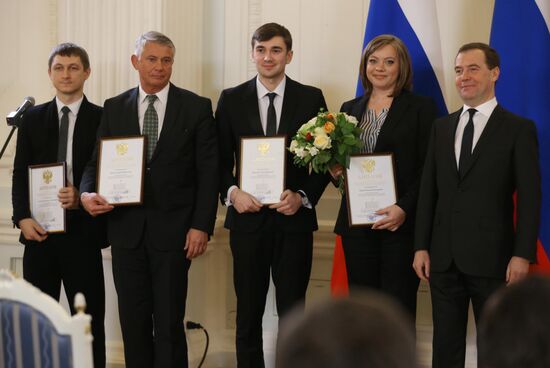 D.Medvedev presents diplomas to laureates of government prizes in mass media