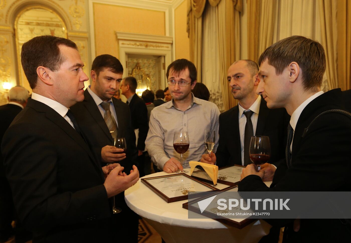 D.Medvedev presents diplomas to laureates of government prize in mass media