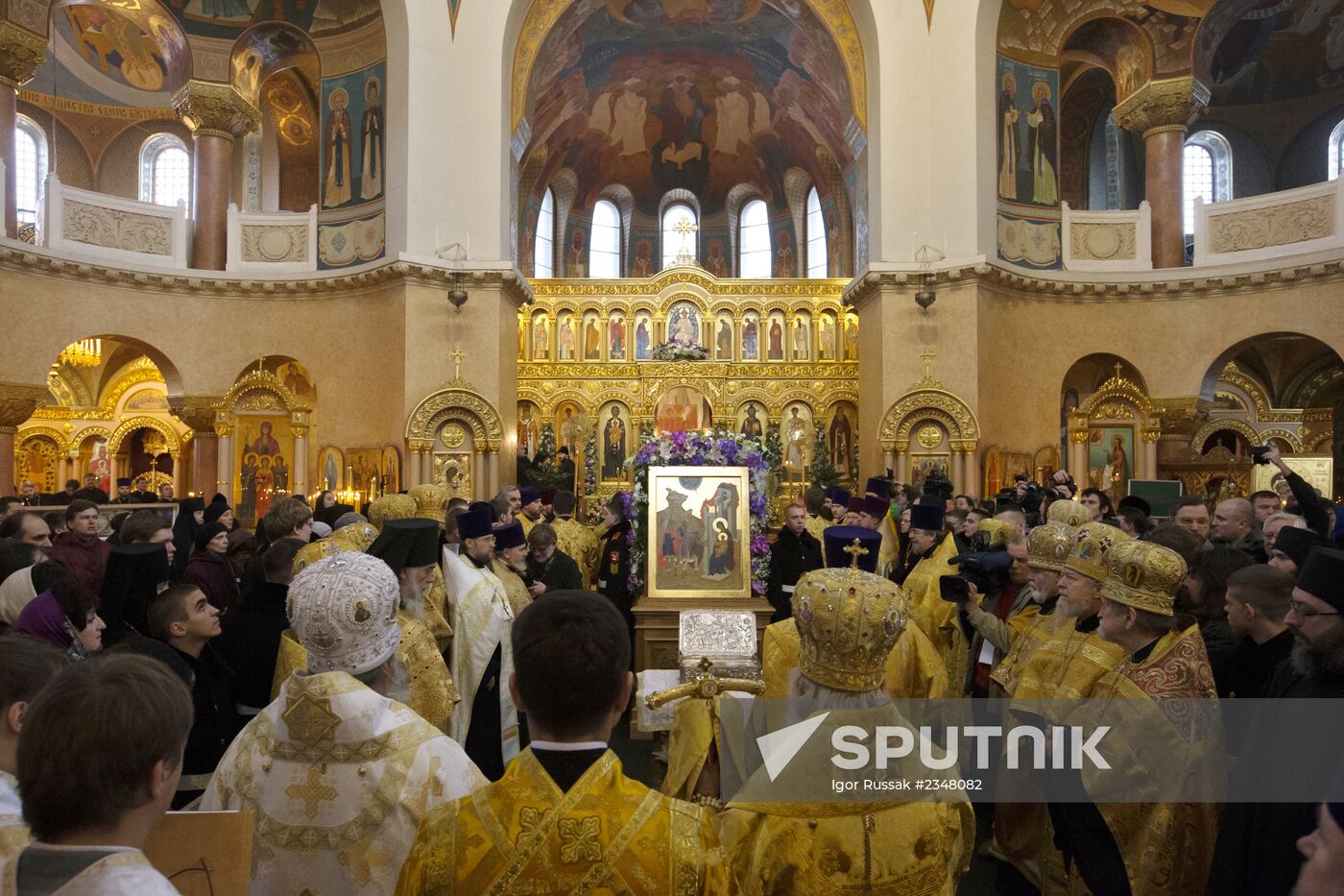 The Three Kings' gifts brought to St.Petersburg