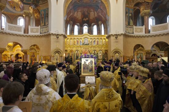 The Three Kings' gifts brought to St.Petersburg