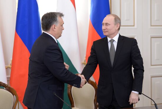 Vladimir Putin meets with Viktor Orban