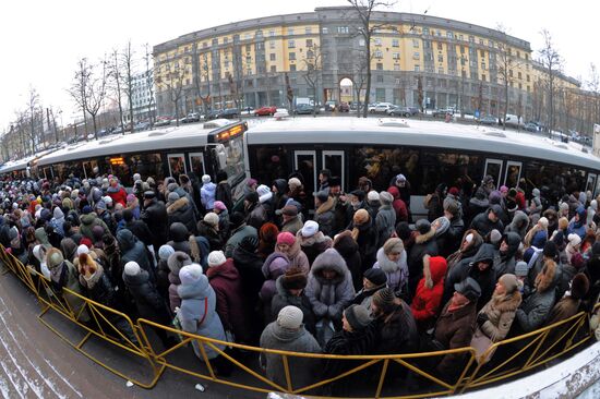 The Three Kings' gifts brought to St.Petersburg