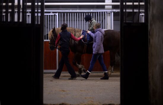 Hippotherapy for children with special needs