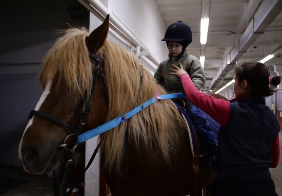 Hippotherapy for children with special needs