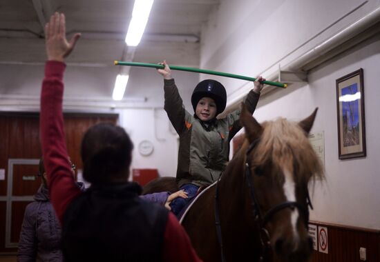 Hippotherapy for children with special needs